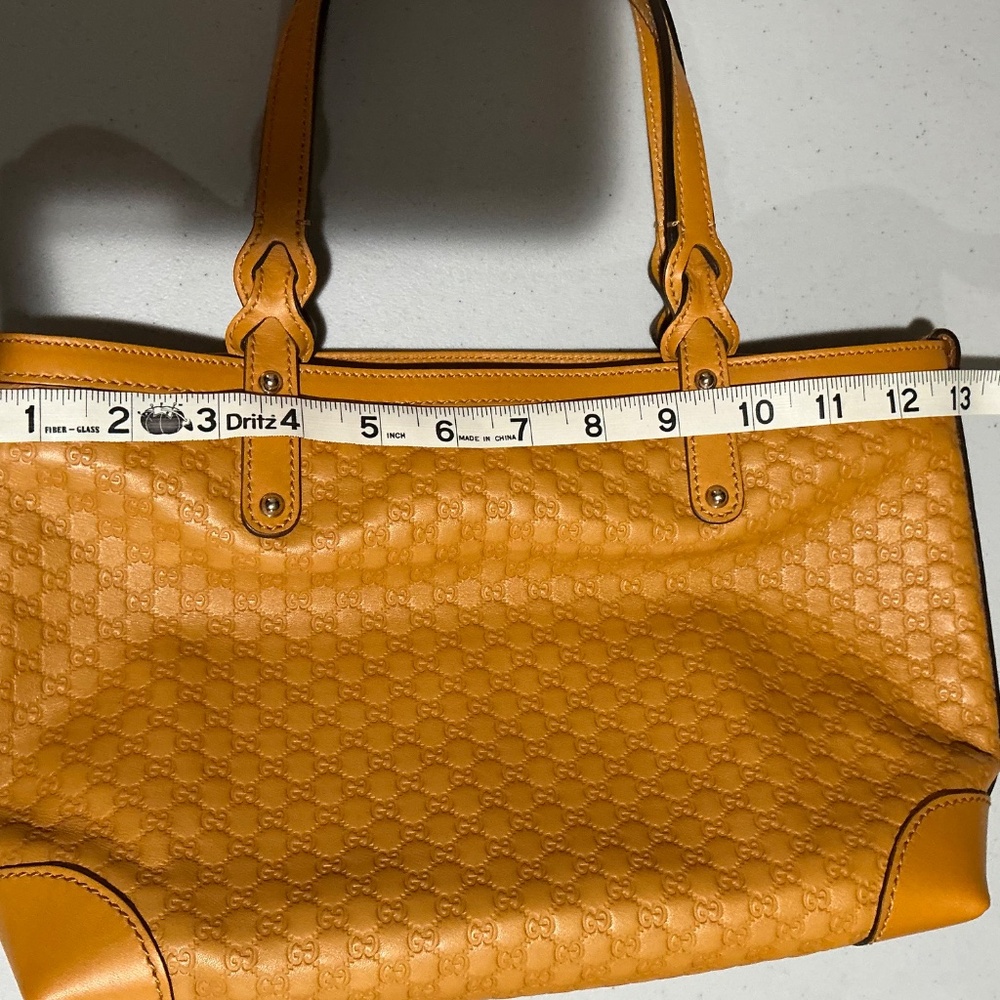GUCCI Microssima small tote handbag with pouch - Picture 9 of 11